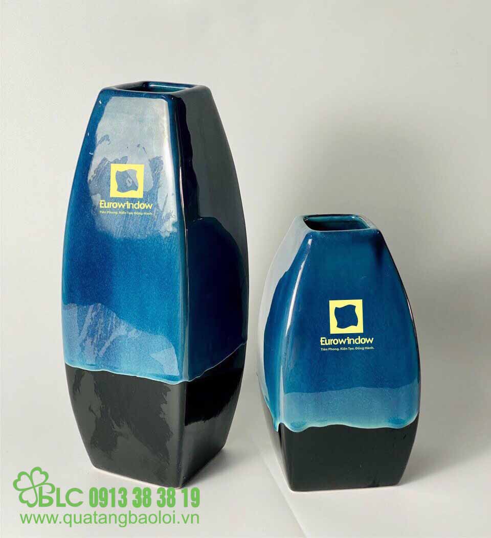 bình hoa gốm xứ tặng nhân viên 20-10