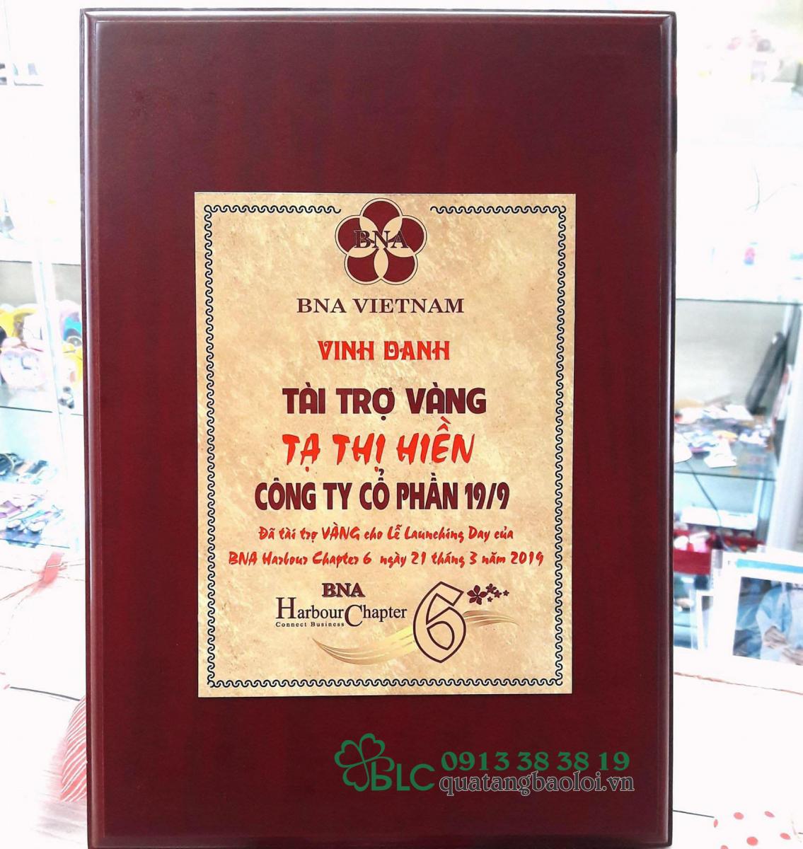 Bảng vinh danh in nhôm chuyển nhiệt có nhiều ưu điểm vượt trội